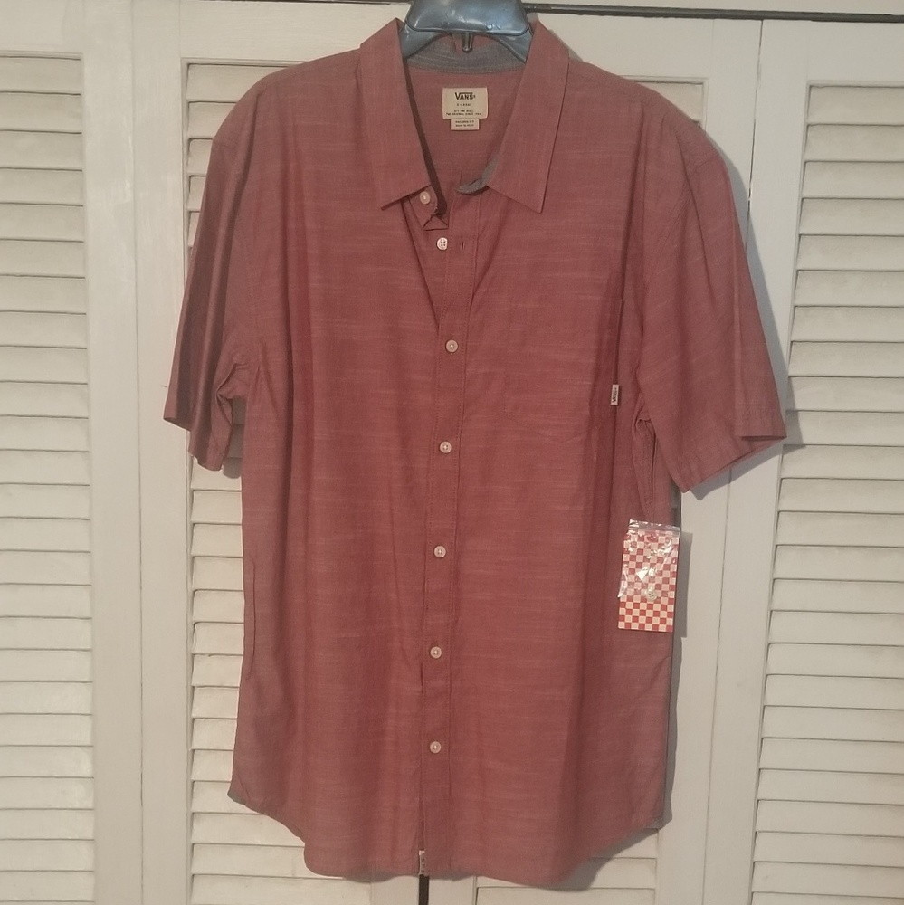 Van's casual short sleeve button up